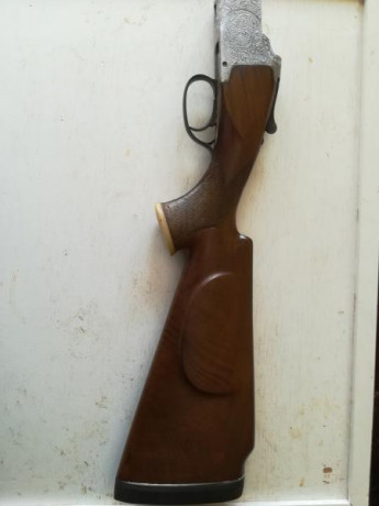 Vendo escopeta FN Browning, 12-70 modelo B25 con toda la bascula grabada. Ajustada a mano.
Precio: 599,00€, 10