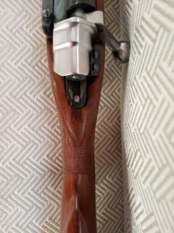 Buenos días
Vendo rifle Santa Bárbara del 7x57 en estado impecable por 900 € no negociables. Gastos de 20