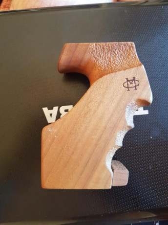 VENDIDA

Vendo cacha Morini para las walther gsp/gsp expert  de zurdo como nueva.
pido la mitad que vale 00