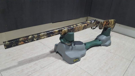 Lamber superpuesta, cañones 70 cm , 3 y 1 estrellas, expulsora, pintada en hidroimpresion.
precio 200€ 21