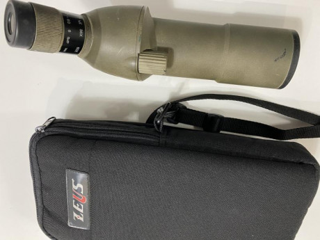 Vendo telescopio terrestre Zeus TS1260, 12-60x60. Tiene un golpe en la campana pero no impide su funcionamiento. 00