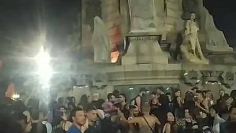 No acabo de entender la mania le que le han cogido en Estados Unidos, no es la primera vez que ocurre, 31