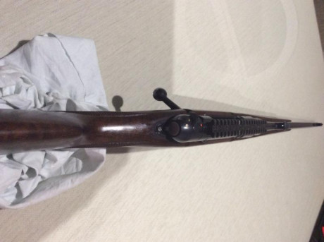 Vendo rifle de cerrojo para zurdo marca Heym, modelo SR 21 Germany,  calibre 8x68S. El cañón es de 61 01