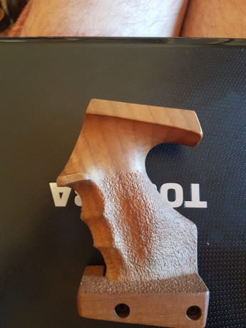 VENDIDA

Vendo cacha Morini para las walther gsp/gsp expert de zurdo como nueva.
pido la mitad que vale 01