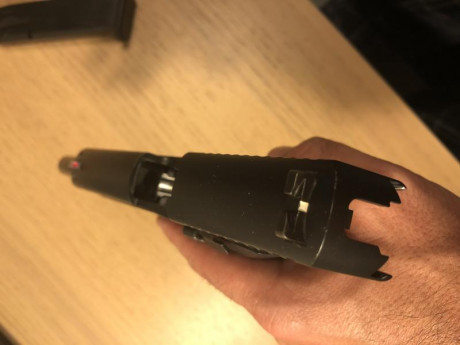 Vendo Sig Sauer P 226R (Rail Picatinny) kit SRT y disparador original, con alzas micro métricas así como 02