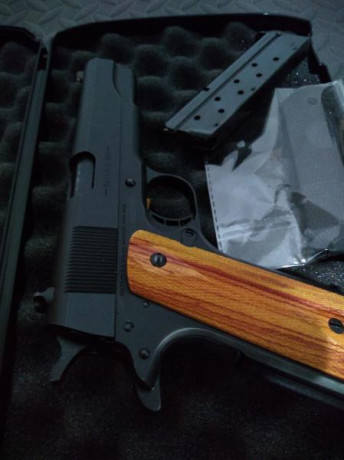 VENDIDA pistola Colt 1991 cal/ 9 mm. Su estado es excelente, disparador afinado y seguro de empuñadura 91