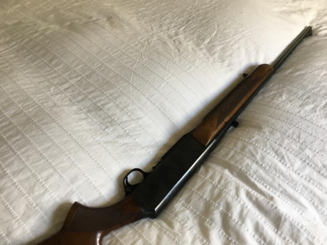 Se vende rifle Browning BAR I en perfecto estado de maderas y funcionamiento.
Alza micrométrica que permite 10