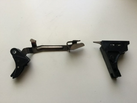 Vendo disparador regulable en recorrido y reset así como varilla de 2kg y juego de muelles 
Al ser piezas 00