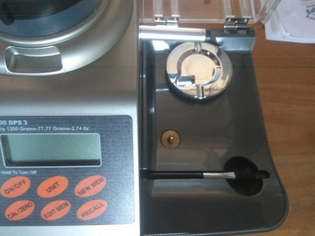 Pongo en venta una dosificadora de pólvora digital de la marca Lyman. Esta en perfecto estado
Funciona 00