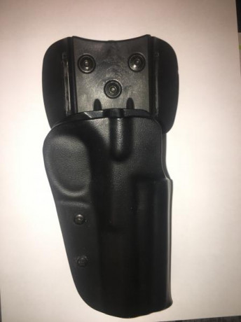 Funda extracción rápida para Tanfoglio, de la marca BLADE TECH, USA. Yo la usé en una Tanfoglio Limited 02