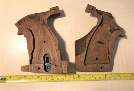 Se venden cachas anatómicas de madera, en estado perfecto, de un S&W k-14, según la armería es talla 02
