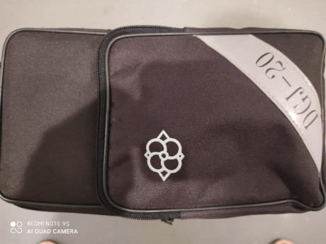 Hola, vendo dos accesorios de primer nivel, van en lote , apenas los he usado.
Precio 260€€ por el lote.

Se 02