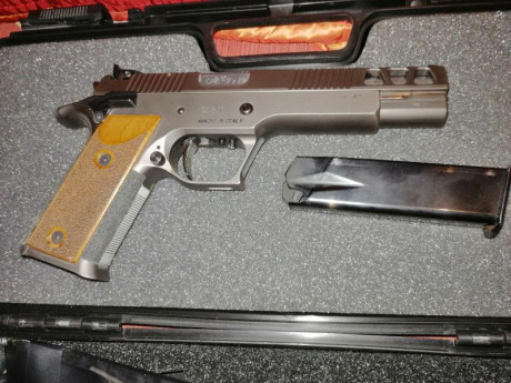 Buenas se vende esta magnífica Pardini GT9 modelo Titanium 9 mm y 6". 

Incluye dos cargadores, herramientas 02