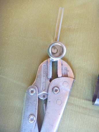 Hola. Vendo Tanfoglio stok III.
La pistola tiene su uso pero esta en perfectas condiciones de funcionamiento 01