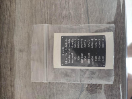 Buenas tardes.

Al haber vendido mi Gustav, pongo a la venta lo siguiente:

- Dies de la marca LEE. (25€)
- 00