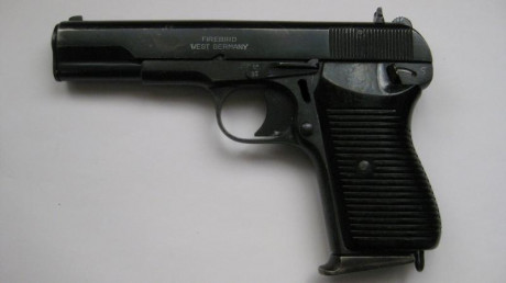TOKAREV 9mm. Tokagypt 58 – Contrato Egipcio, Fabricado por Fémáru Fegyver és Gépgyár, Budapest, Hungría, 00