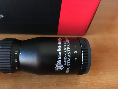 VENDO VISOR NIKKO STIRLING MOUNT MASTER ILUMINADO ( rojo-verde) 6-18x44 ( ULTIMO MODELO)  . En perfectas 01