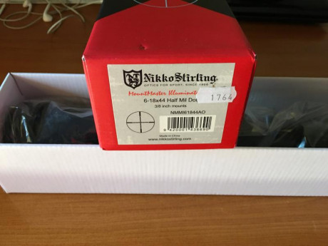 VENDO VISOR NIKKO STIRLING MOUNT MASTER ILUMINADO ( rojo-verde) 6-18x44 ( ULTIMO MODELO)  . En perfectas 12