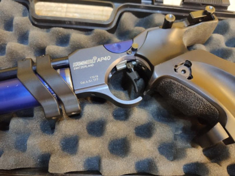 Vento pistola neumática Hammerli AP40 muy bien cuidada, 2 contrapesos y dos bombonas. 600€ con portes...654180770 02