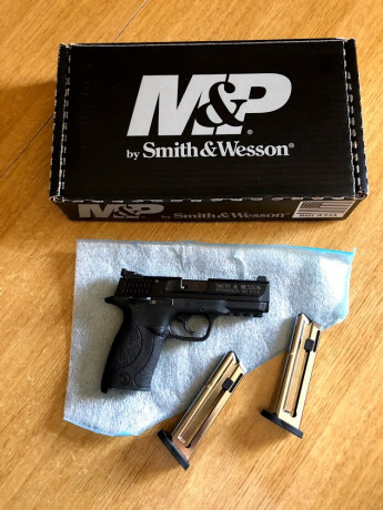 Busco pistola del 22 172