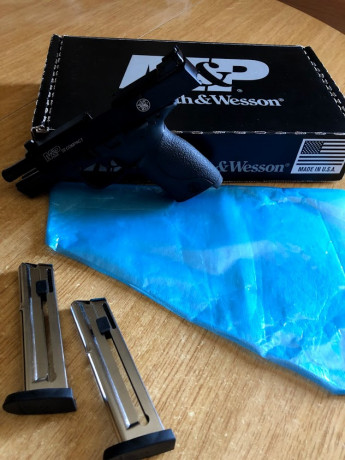 Busco pistola del 22 170