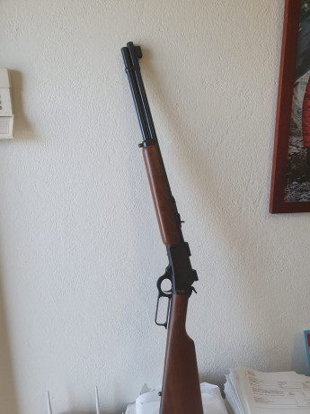Fantástico rifle con monturas Apel y mira telescópica sólo a tirado una caja de municion, totalmente nuevo 02