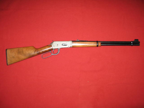 Vendo Winchister mod 94 cal 30-30 acompañaria funda, 350 euros +portes 00