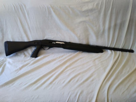 Vendo escopeta Franchi Affinity One.

Calibre 20.

Cañon 61 cm.

Capacidad 4+1 con varilla reductora (extraible) 00