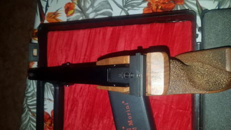 Vendo mi Morini del cal.22 con pocos tiros.
El arma tiene 4 años con muy poco uso y sin ningun problema.
2 00