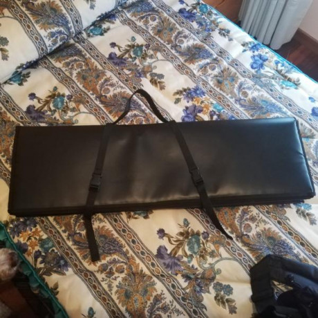 Hola,
llevo poco más de un mes tirando en Mini F-Class, a 100 y 50m, tengo una Anschutz 54, y necesito 20