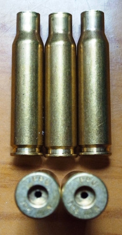 Se venden 255 vainas de un solo tiro del 308 limpias, desempistonadas y recalibradas. Unas 240 son PPU, 02