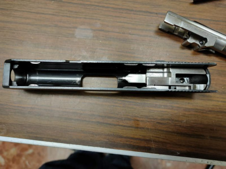 Pongo a la venta mi HK P9s  del 9mm y guiada en F, el arma se encuentra en Pamplona y se puede ver y probar 11