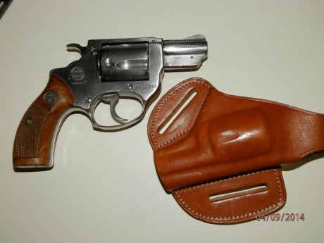Busco revolver 2 pulgadas o 9 corto, económicos.. 40