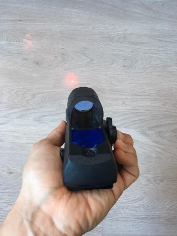 Se vende visor tecnología de punto led reflejado mepromor de la marca meprolight. Está en Madrid (700€) 02