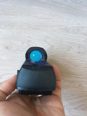Se vende visor tecnología de punto led reflejado mepromor de la marca meprolight. Está en Madrid (700€) 01
