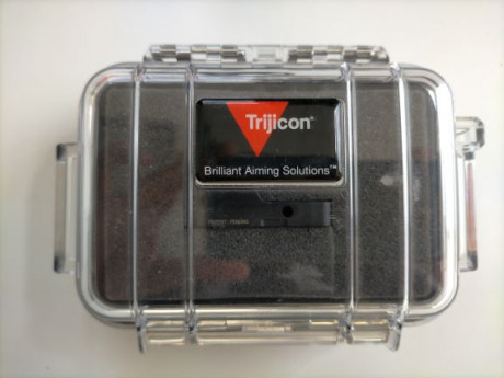 Buenos días.

Se vende Visor Trijicon RMR RM01Tipe 2 Red dot sight de 3.25 MOAS.
Está prácticamente nuevo 02