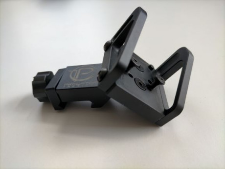 Buenos días.

Se vende Visor Trijicon RMR RM01Tipe 2 Red dot sight de 3.25 MOAS.
Está prácticamente nuevo 12