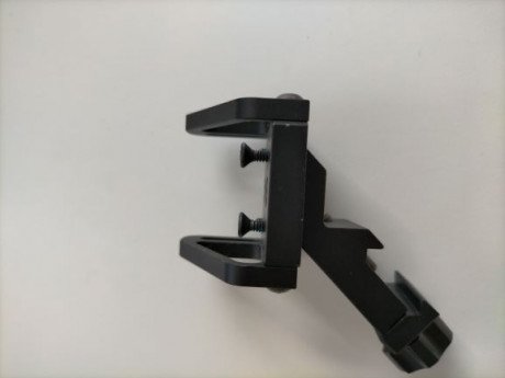 Buenos días.

Se vende Visor Trijicon RMR RM01Tipe 2 Red dot sight de 3.25 MOAS.
Está prácticamente nuevo 10