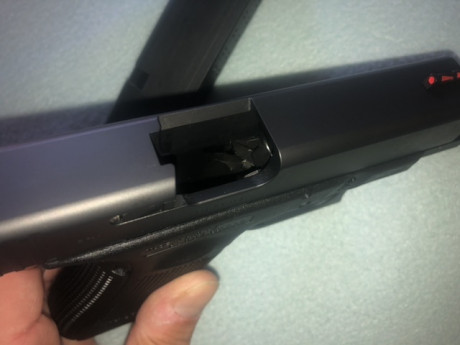 Buenos dias
Vendo Glock 17 Gen4, muy muy poco uso, con 4 cargadores (3 de ellos nuevos) alza regulable 11