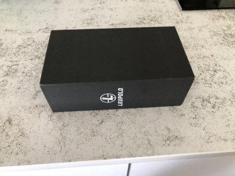 Leupold lto-tracker en perfecto estado, con la pila de origen aún, muy muy poco usado con su caja original. 02