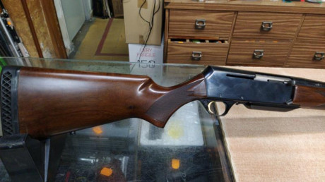 VENDO RIFLE BROWNING BAR 2 CAL 300 EN BUEN ESTADO Y CON GARANTIA EN 650€.excelente estado. 01