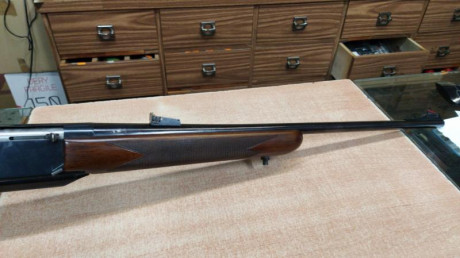 VENDO RIFLE BROWNING BAR 2 CAL 300 EN BUEN ESTADO Y CON GARANTIA EN 650€.excelente estado. 00