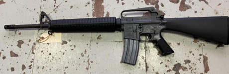 Vendo excelente Rifle Colt AR-15 A2.
Es el original de Colt, el “Largo” en Cal.222
Está en muy buenas 01