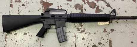 Vendo excelente Rifle Colt AR-15 A2.
Es el original de Colt, el “Largo” en Cal.222
Está en muy buenas 00