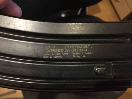 VENDIDOS!
Se venden cargadores tipo AR15:

1-Cargador acero marca HK, 30 cartuchos, nuevo, difícil de 02