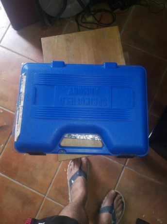 Springfield Armory compact 1911. 3,5" 
Calibre 45 Acp
Made in Usa. Con su maletin original. 
Guiada 10