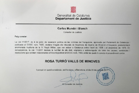 ESTA ES LA MENTIRA.

Dicen que es una victima de Franquismo y de los militares etc

Esta persona fue citada 40