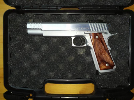 Por cese de actividad un compañero vende sus dos joyas.. Una Sti target máster 45 acp y una pardini gt9 60