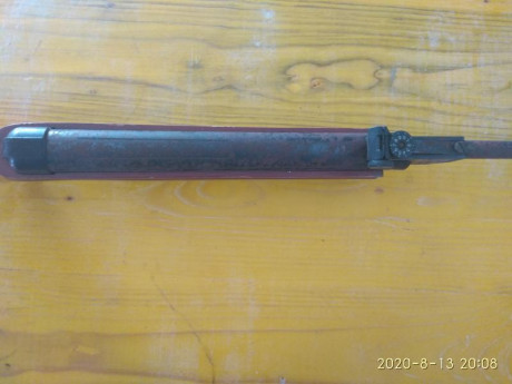 Hola compañeros, alguien puede identificar esta carabina? Y algo de informacion sobre ella? Su estado 20