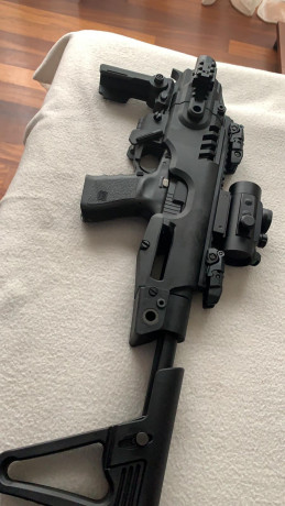 Vendo Kit Roni para Glock 17.18 y 19   LASER ROJO DELTA TACTICS RAIL PICATINNY, MIRA PUNTO ROJO 1X30 OEM 00